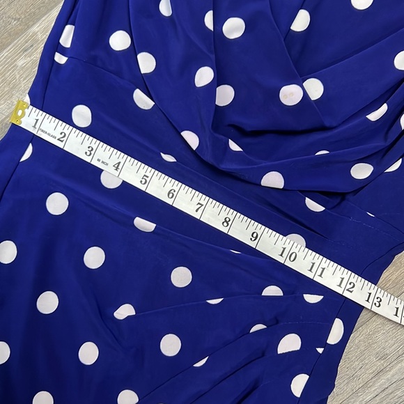 Lauren Ralph Lauren midi dress white, blue polkadot bodycon sleeveless sz. 4 - Picture 11 of 15